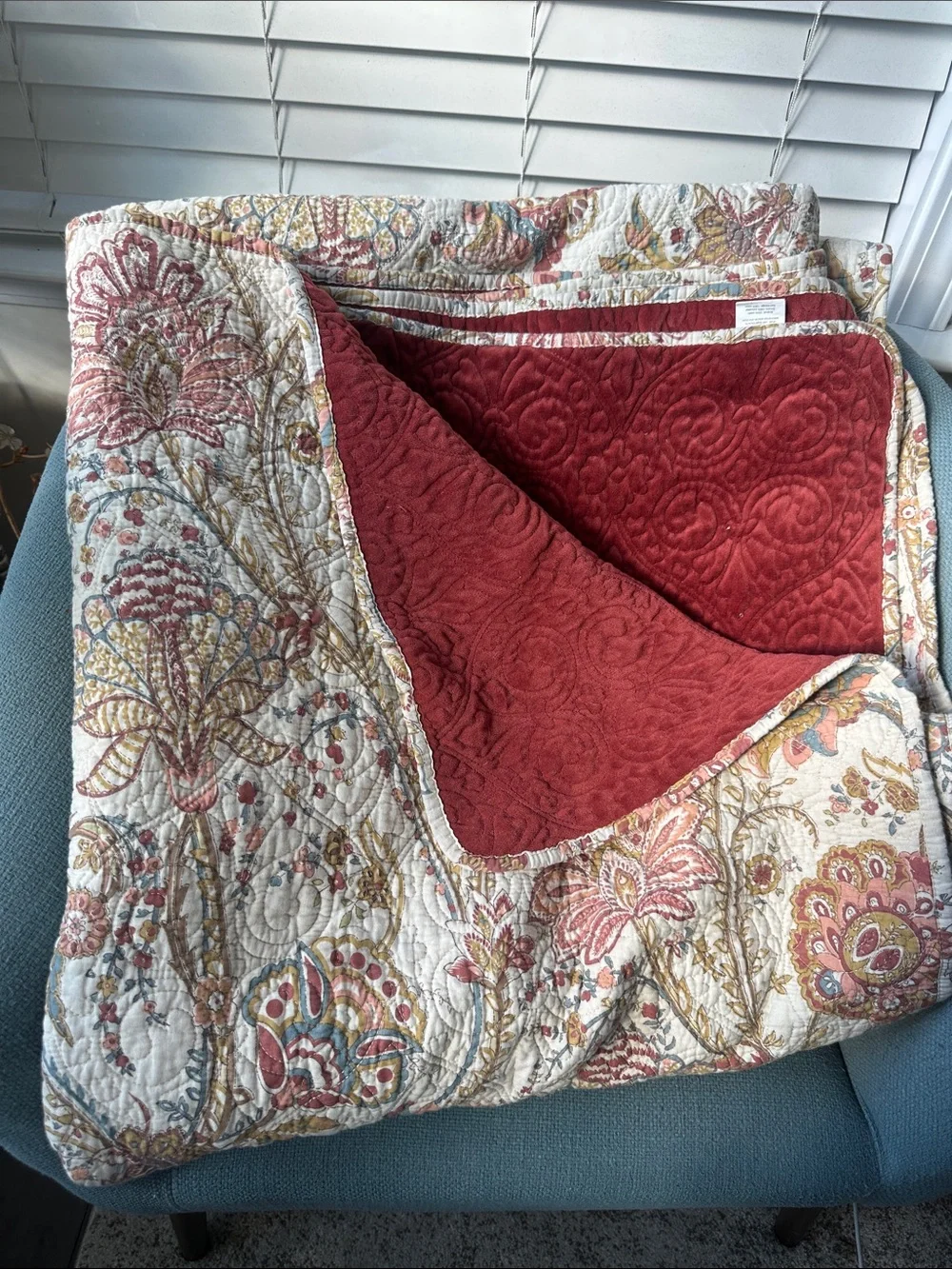 B. Smith Serene Full/Queen Floral Quilt